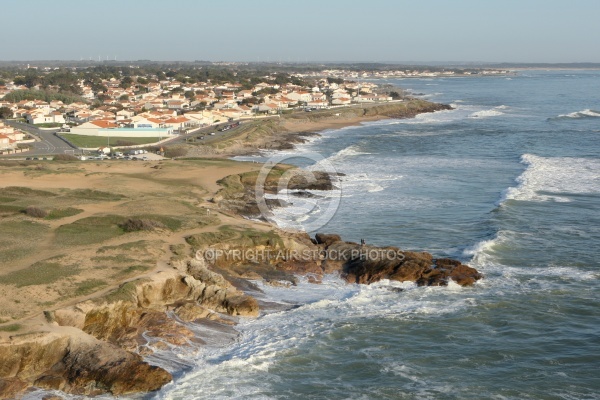 La houle à Brétignolles-sur-Mer vue du ciel La houle à Brétignolles-sur-Mer vue du ciel